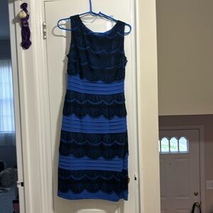 Is it Black and Blue or Gold and White dress!!